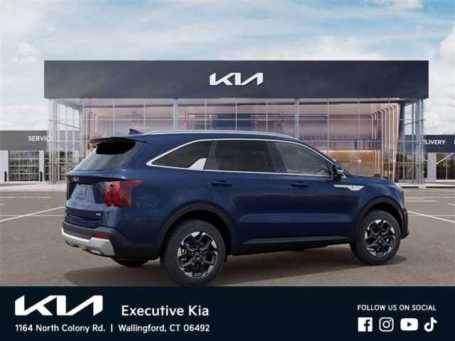 2025 Kia Sorento S photo 6