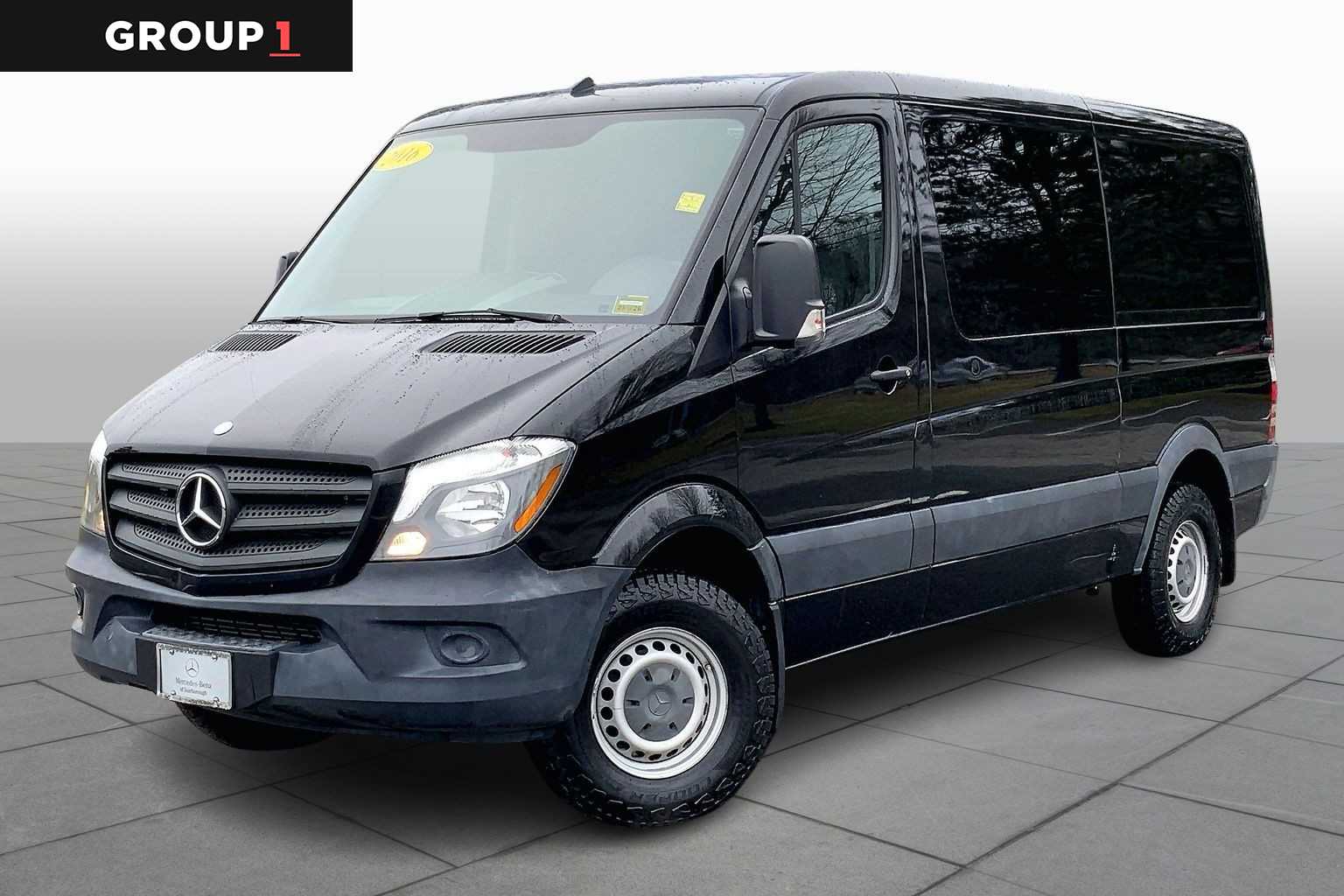 2016 Mercedes-Benz Sprinter Crew Van Base's photo