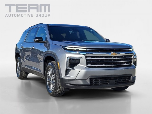 2026 Chevrolet Traverse LT's photo