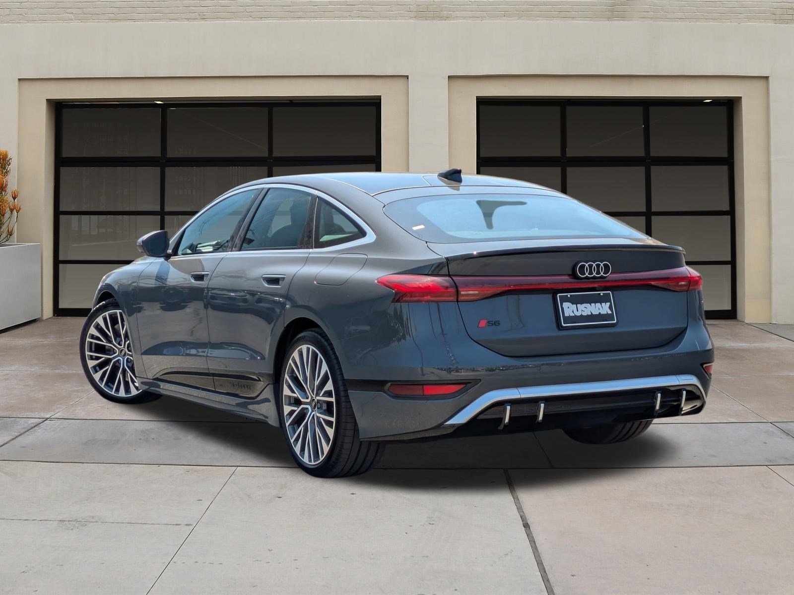 2025 Audi S6 Premium Plus photo 3