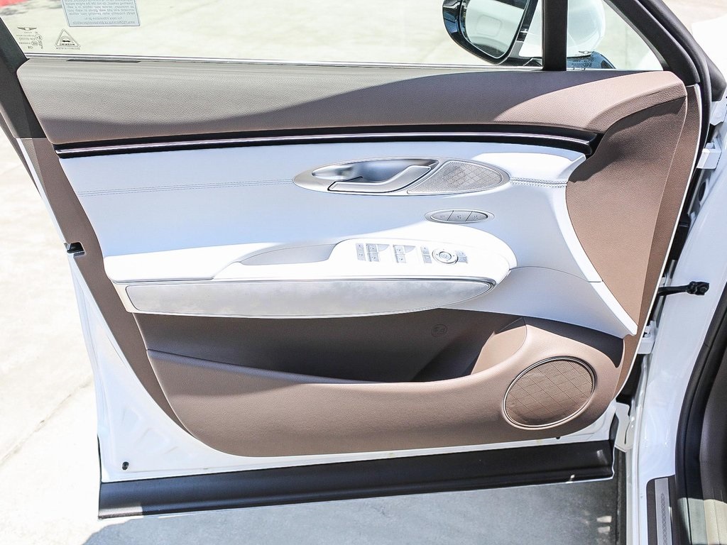 2026 Genesis Electrified GV70 Advanced photo 17