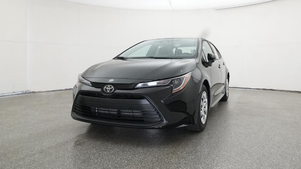 2025 Toyota Corolla LE photo 4