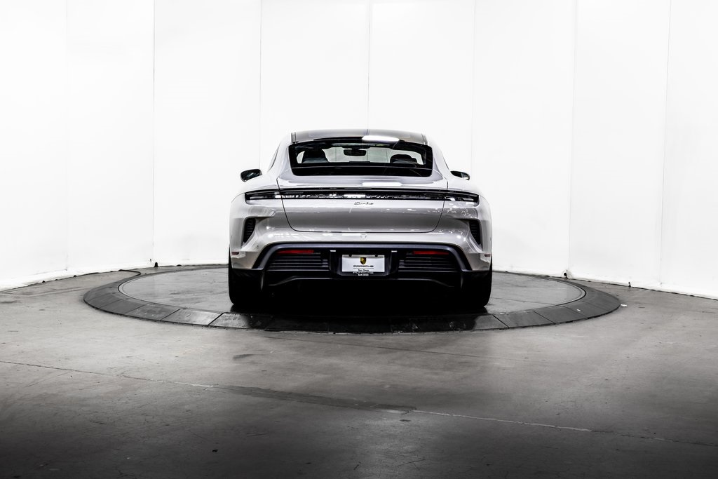 2025 Porsche Taycan Turbo photo 6