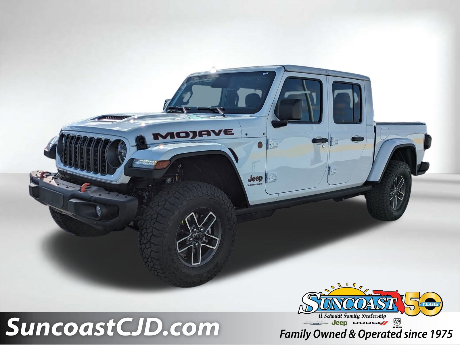 2026 Jeep Gladiator Mojave X's photo