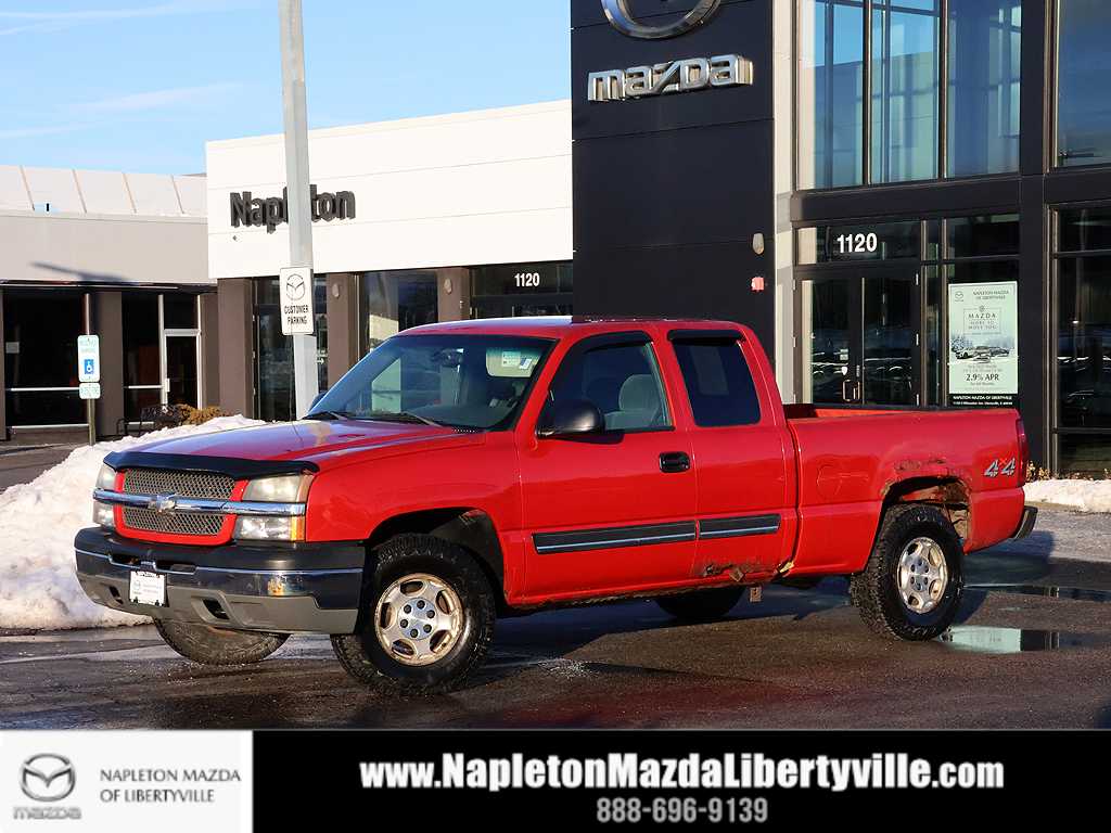 2004 Chevrolet Silverado 1500 LS