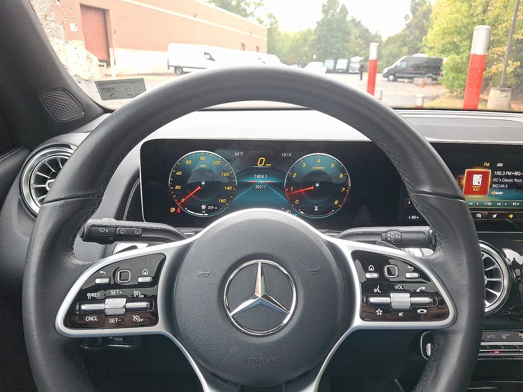 2021 Mercedes Benz GLB 250 4MATIC photo 19