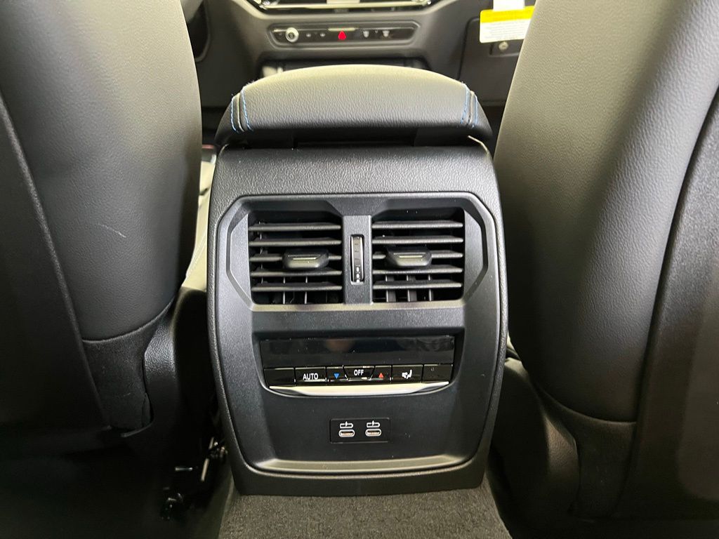 New 2025 Portimao Blue Metallic BMW M340i image 10