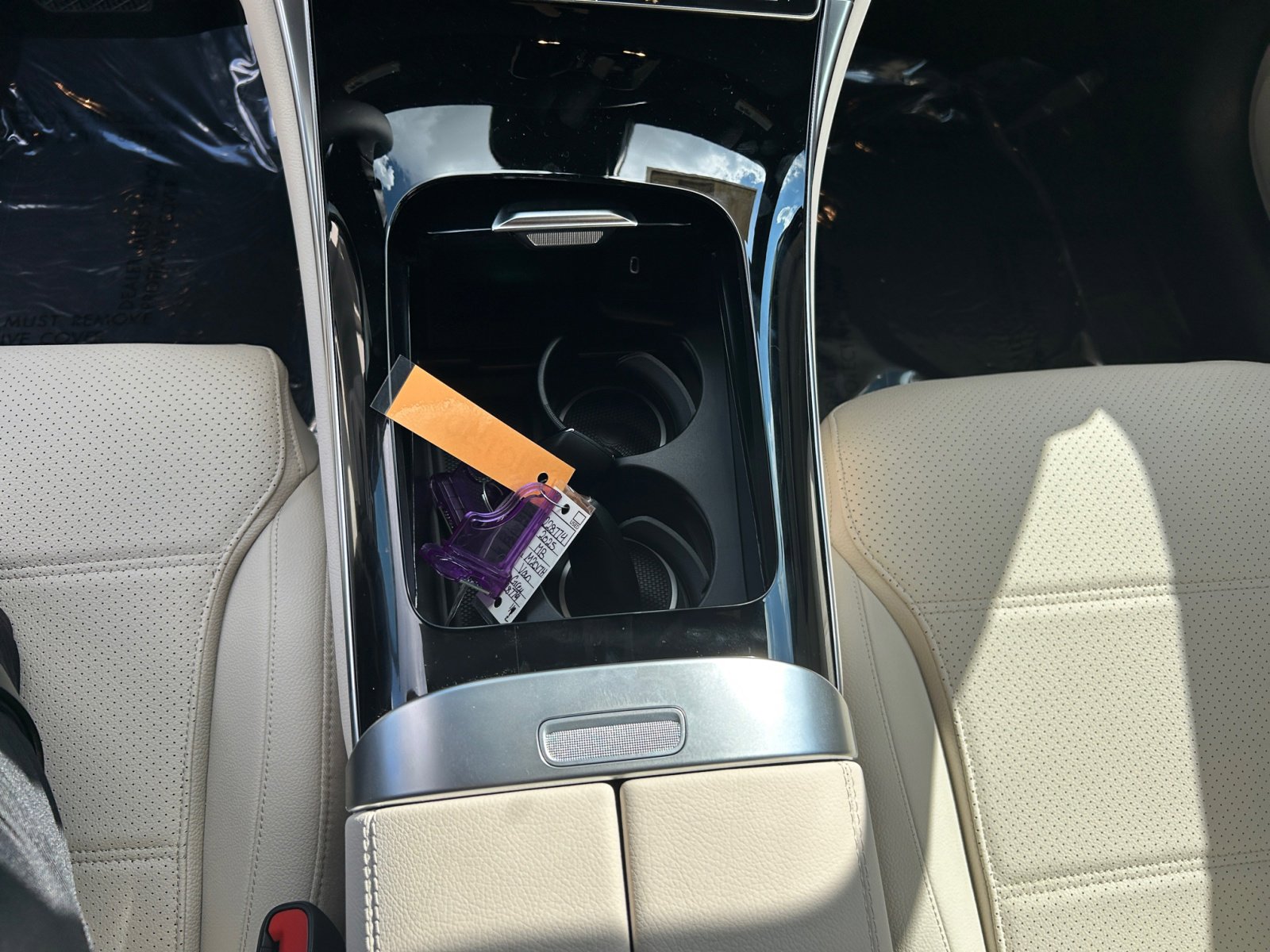 2025 Mercedes Benz GLC 300 4MATIC photo 25