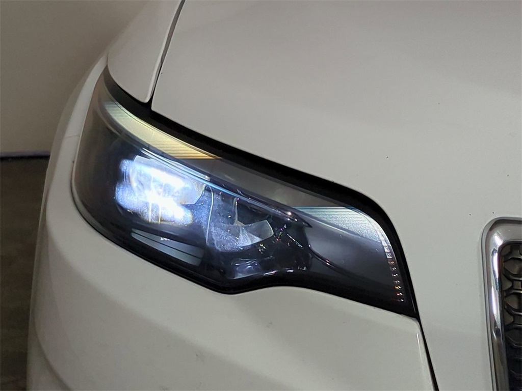 2019 Jeep Cherokee Latitude photo 8