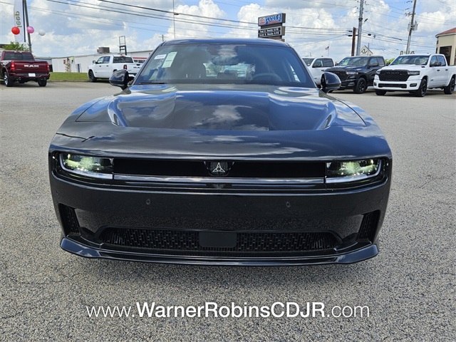2025 Dodge Charger Daytona R/T photo 2