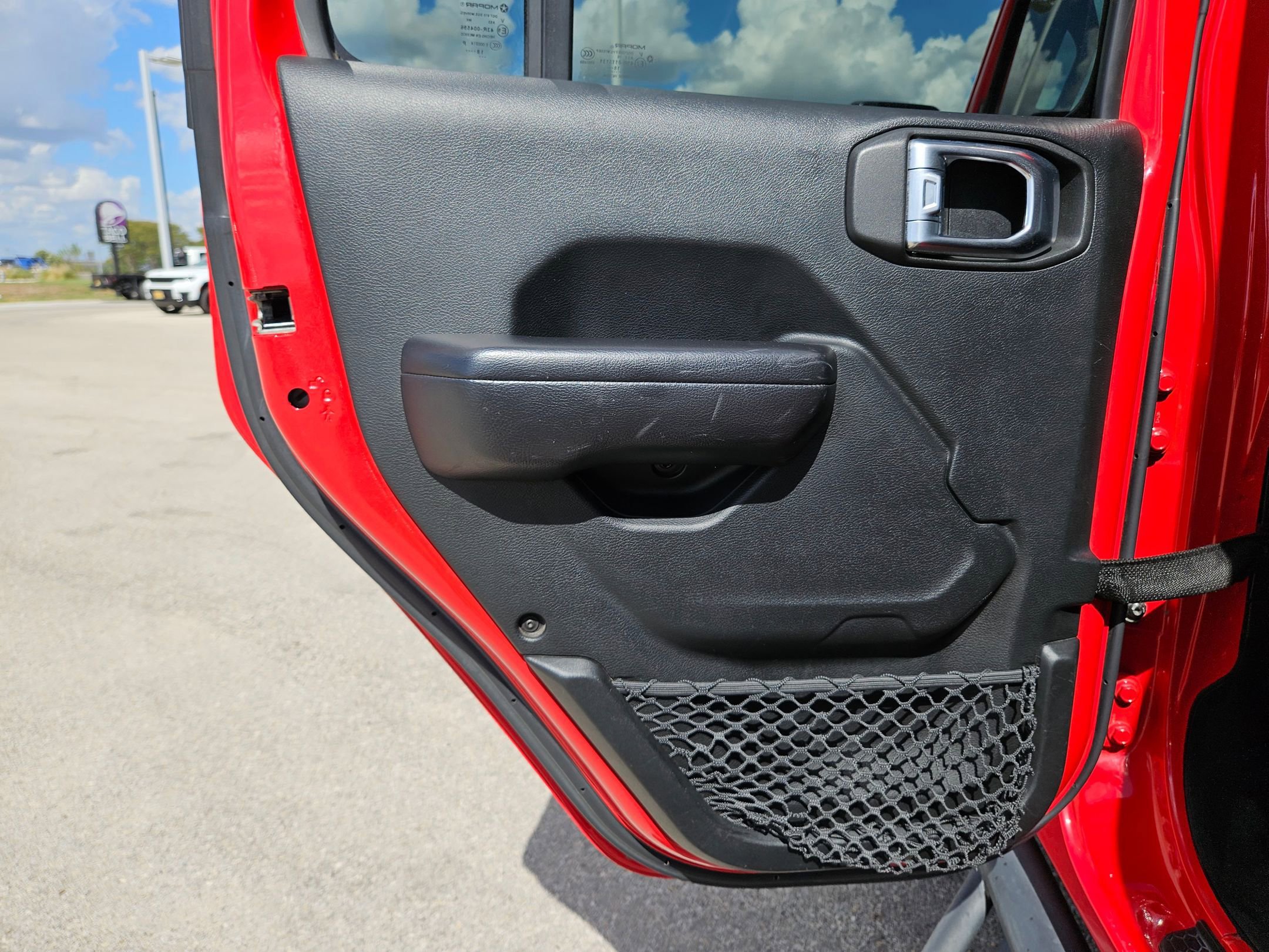 2018 Jeep Wrangler Unlimited Rubicon photo 14