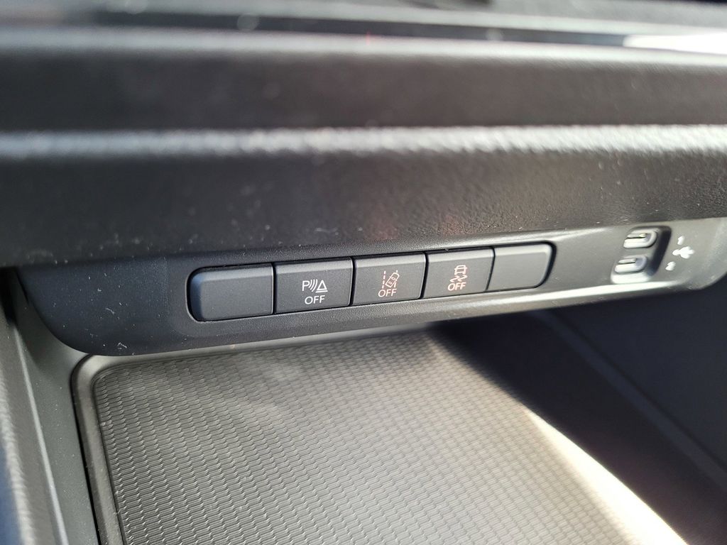 2025 Dodge Charger R/T AWD photo 12