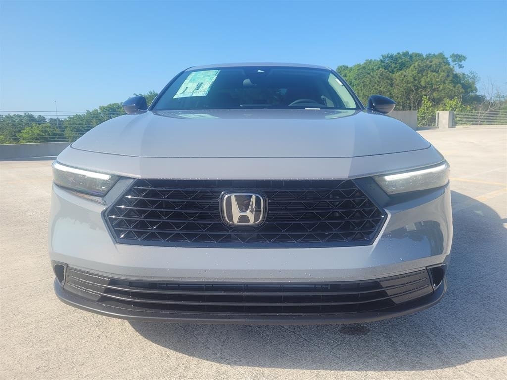2025 Honda Accord SE photo 2