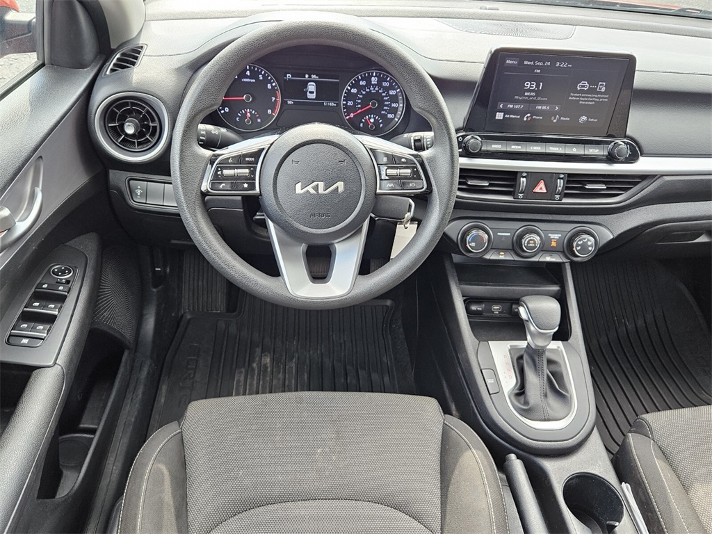 2023 Kia Forte LXS photo 7