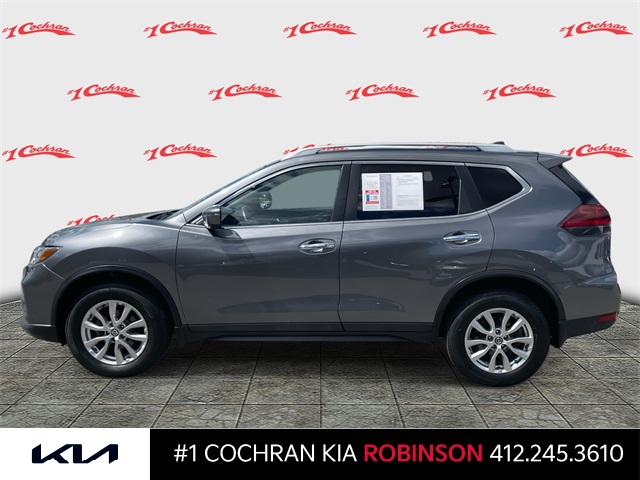 2018 Nissan Rogue SV photo 6