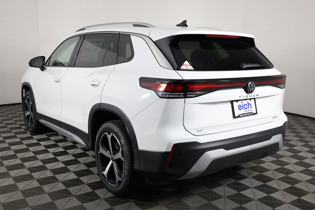 2025 Volkswagen Tiguan SE photo 4