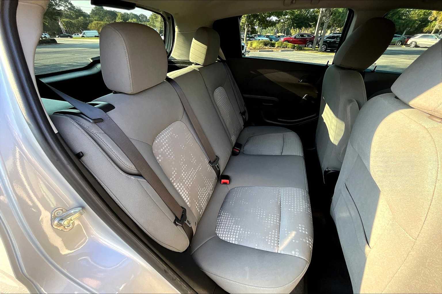 2020 Chevrolet Sonic LT photo 18