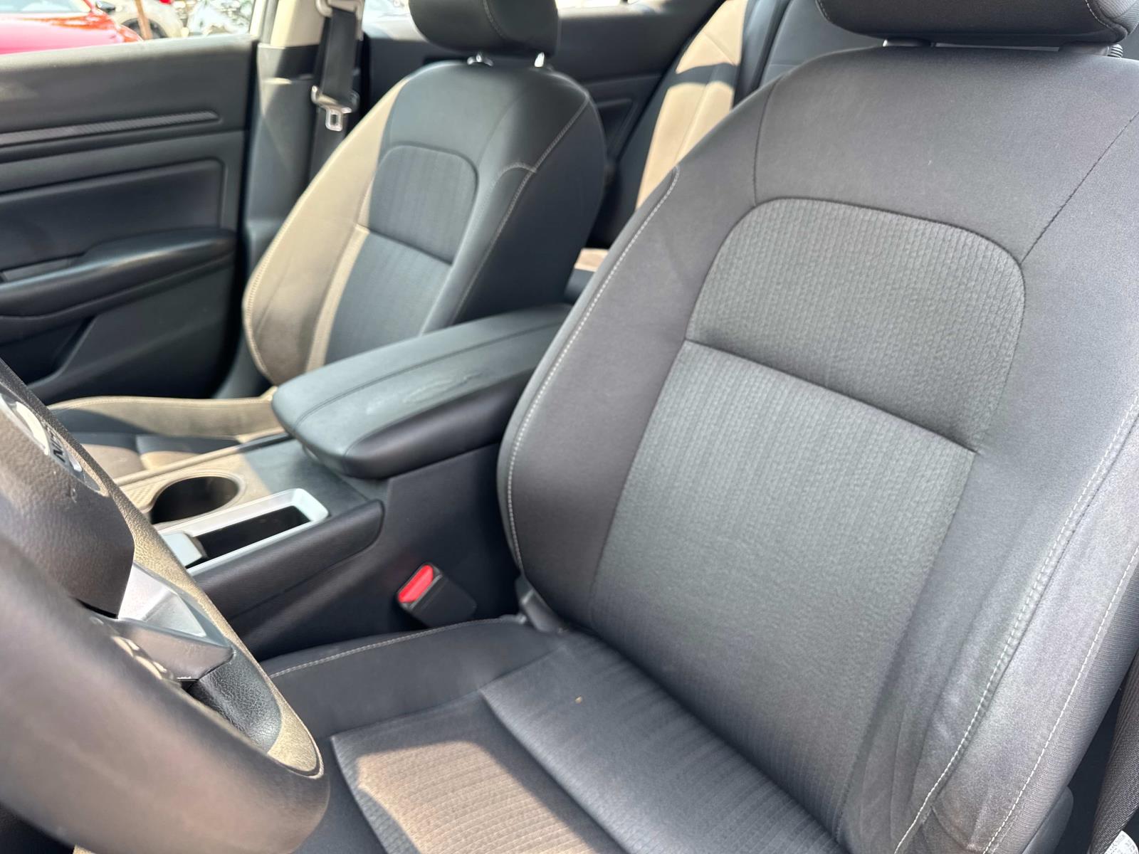 2021 Nissan Altima 2.5 S photo 18