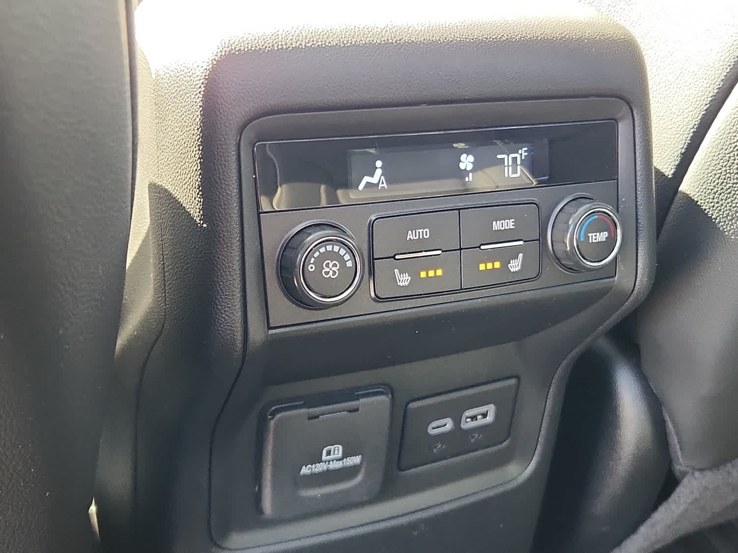 2023 Gmc Acadia Denali photo 9