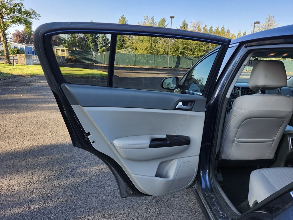 2017 Kia Sportage LX photo 22