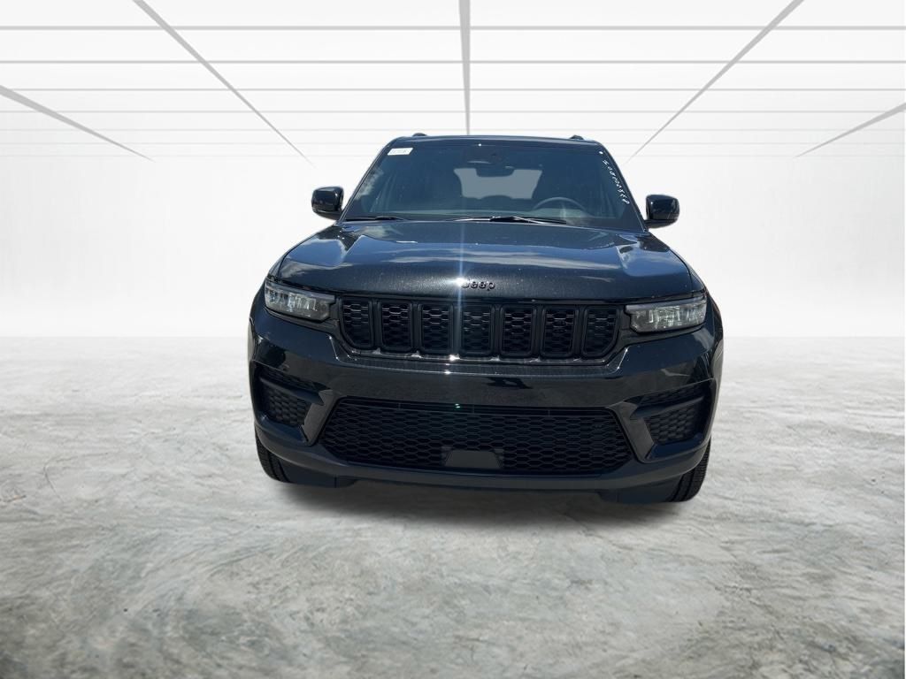 2025 Jeep Grand Cherokee Altitude X photo 8