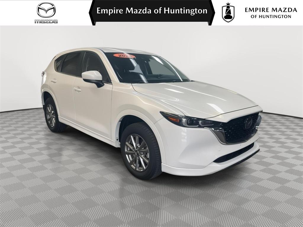 2024 Mazda CX-5 S Select Package's photo