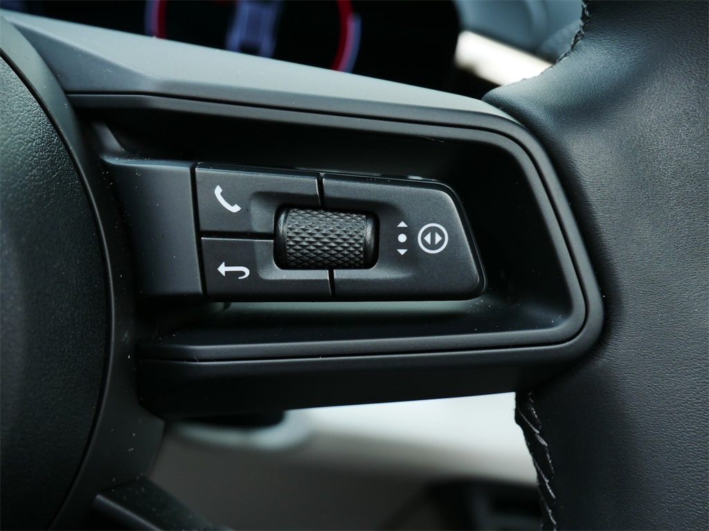 2024 Porsche Macan Electric 4 photo 21