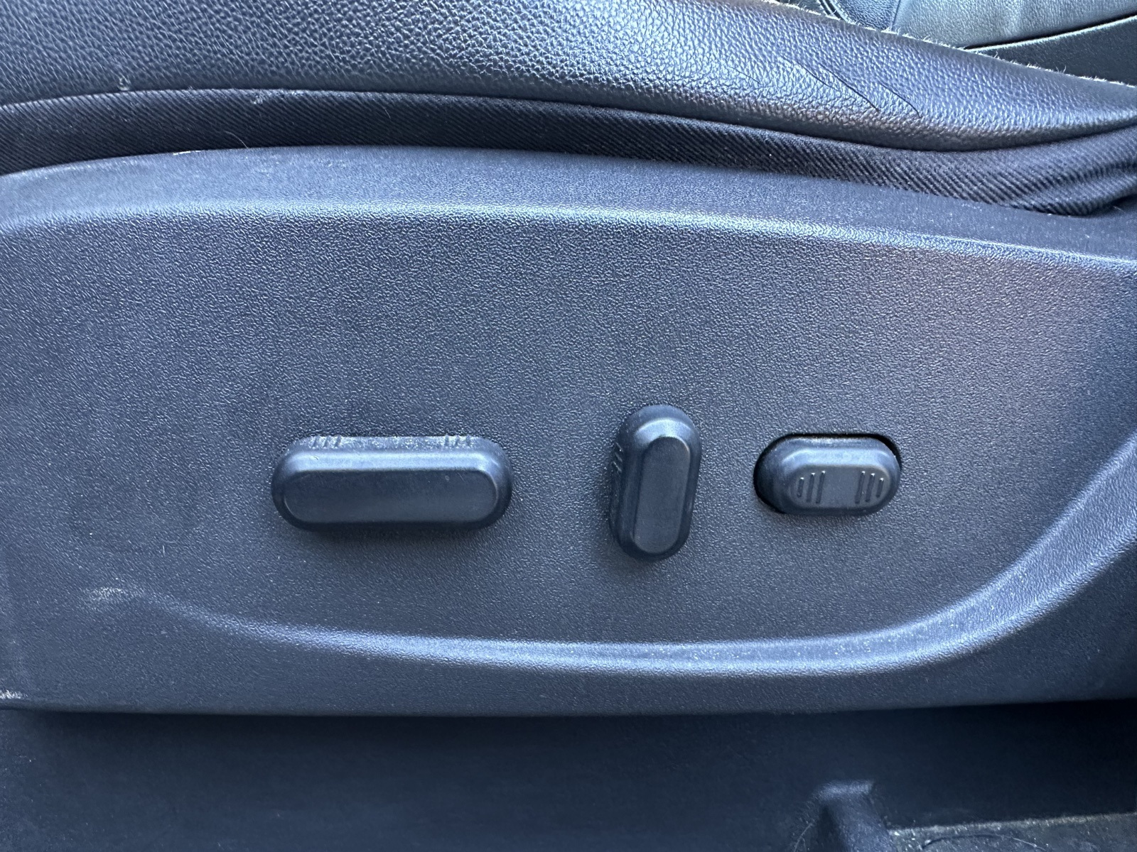 2014 Ford Escape Titanium photo 6