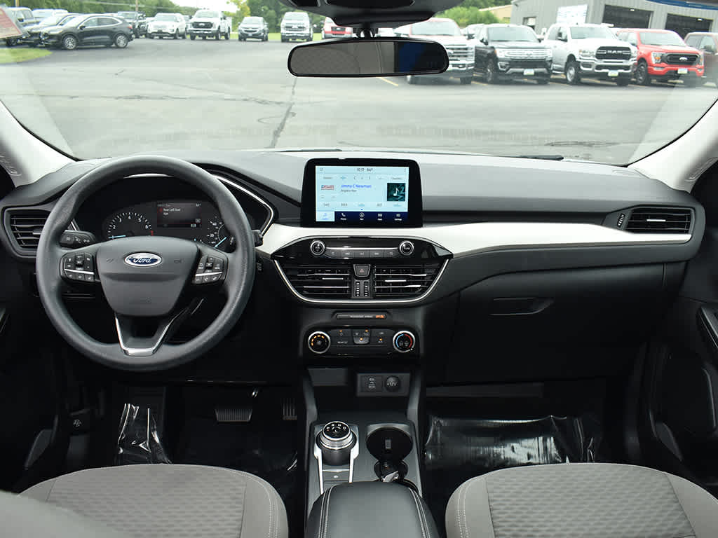 2022 Ford Escape SE photo 4