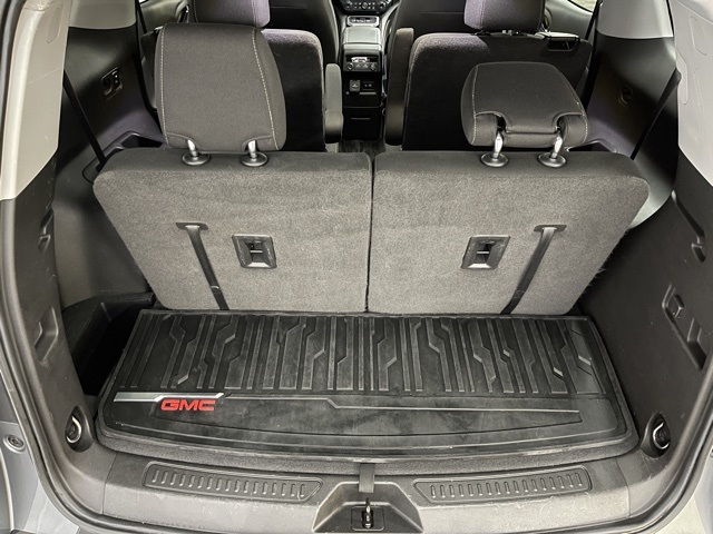 2020 Gmc Acadia SLE photo 13