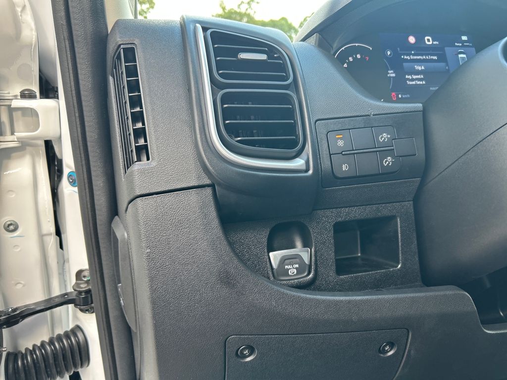 2026 Ram ProMaster 2500 SLT photo 4