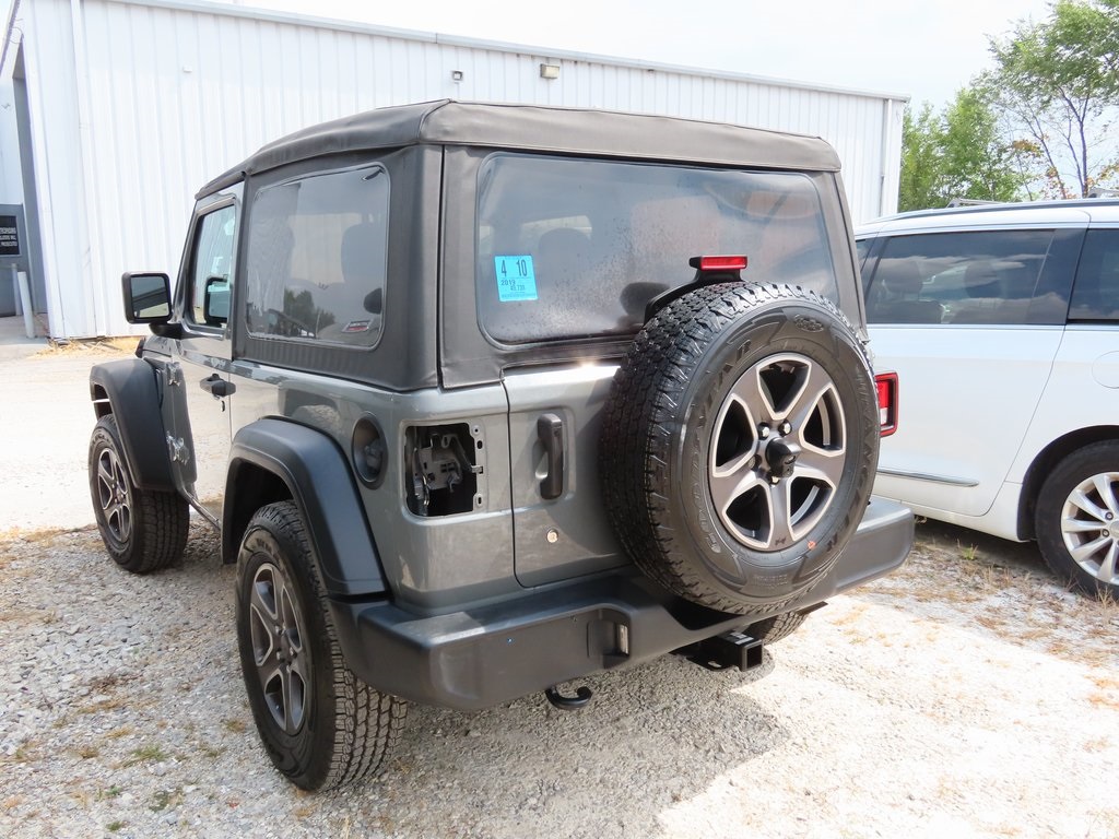 2019 Jeep Wrangler Sport S photo 16