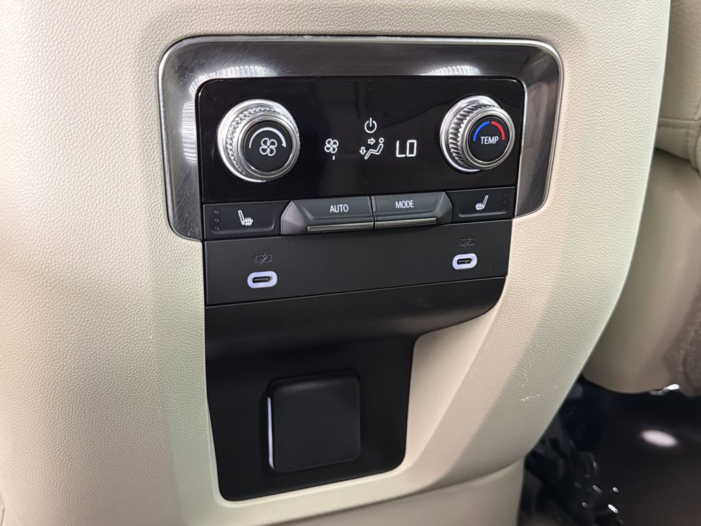 2022 Gmc Yukon Denali photo 21