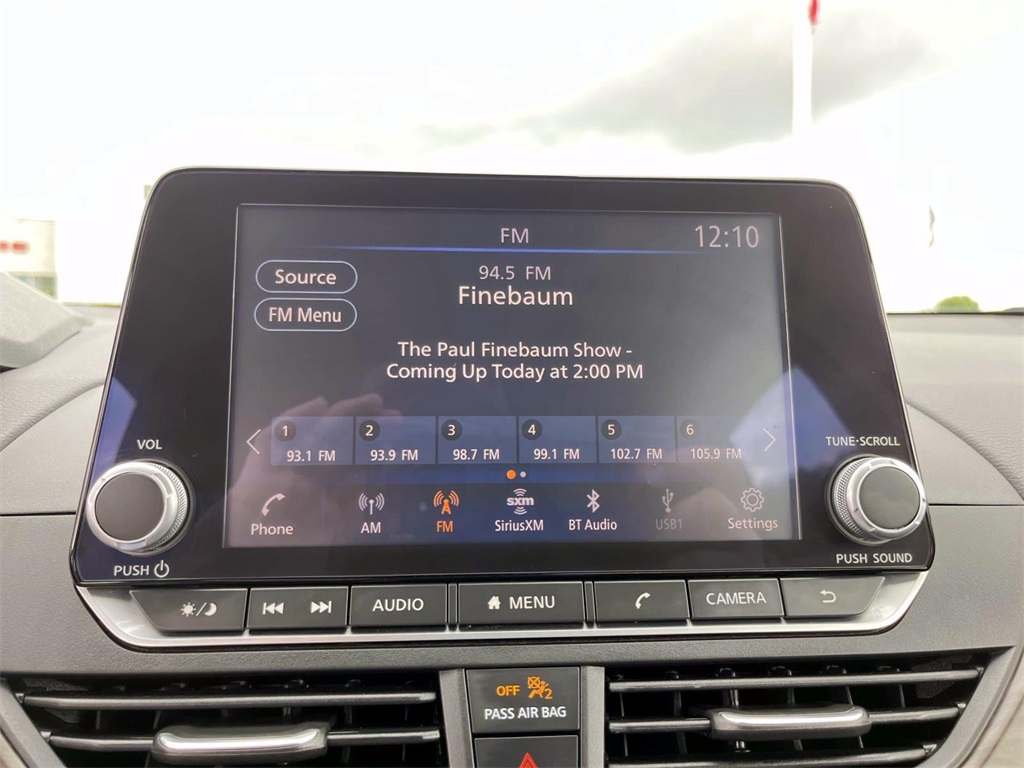 2023 Nissan Altima 2.5 SV photo 18
