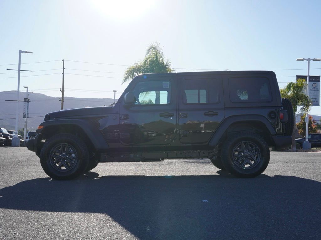 New 2026 Black Clear-Coat Exterior Paint Jeep Sport S image 7