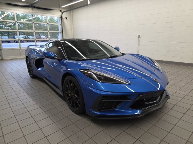 2023 Chevrolet Corvette Stingray 1LT photo 2