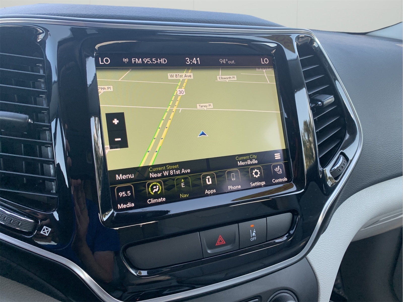 2022 Jeep Cherokee Limited photo 20