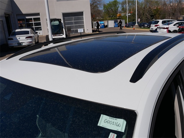 2025 Volkswagen Atlas Peak Edition SE photo 4