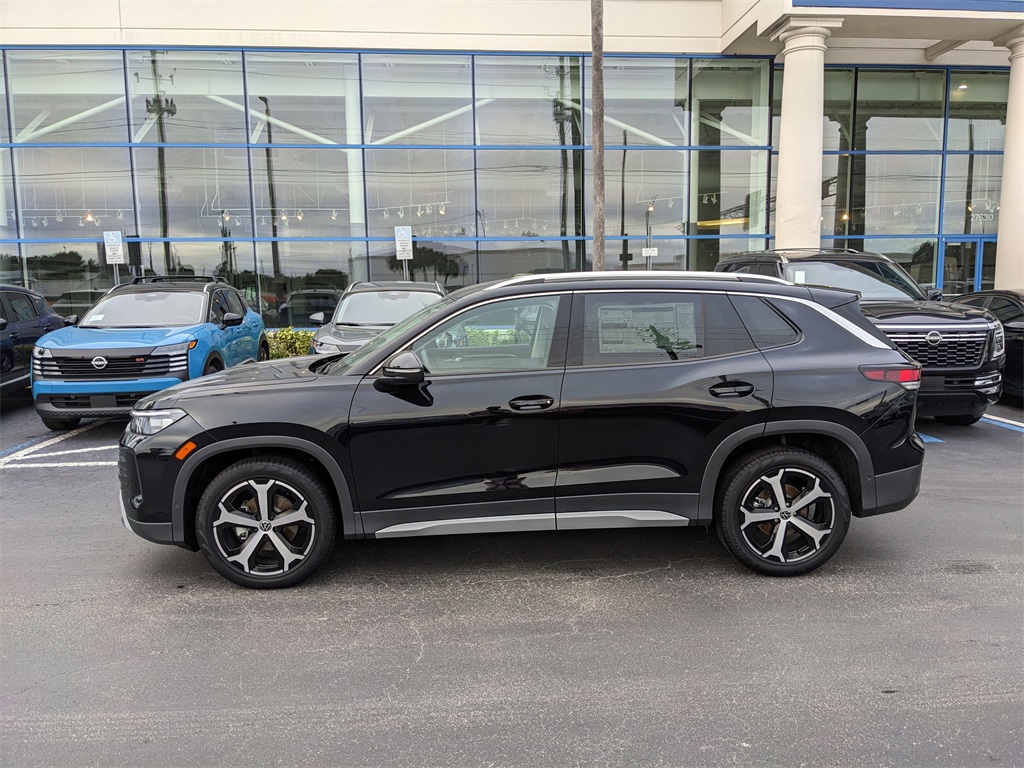 2025 Volkswagen Tiguan SE photo 4