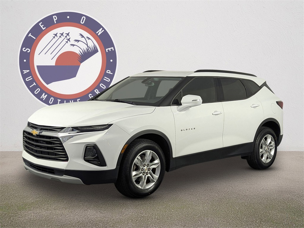 2020 Chevrolet Blazer 3LT photo 2