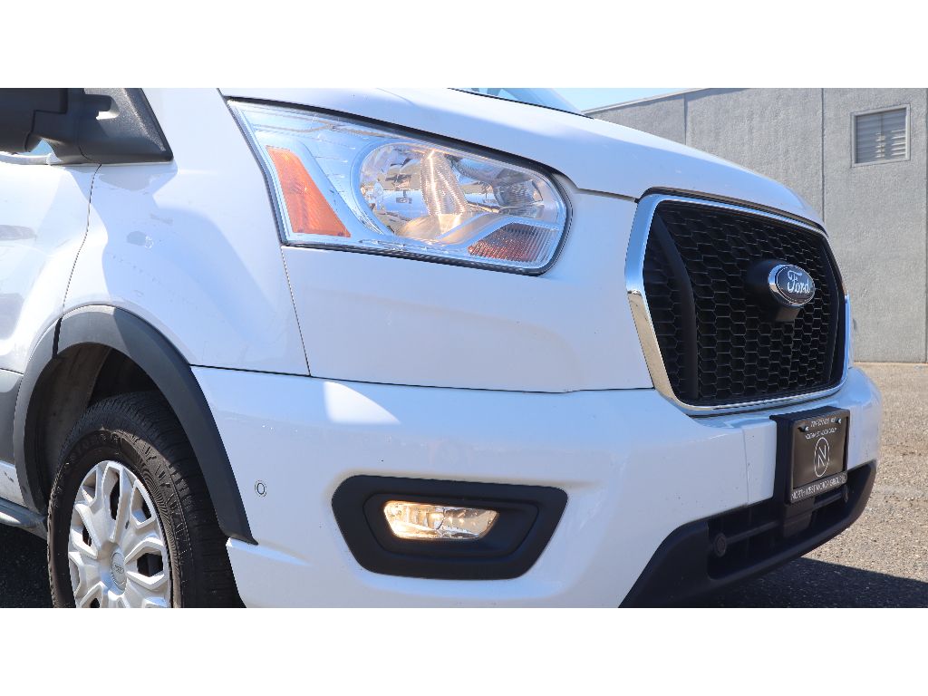 2021 Ford Transit XLT photo 21