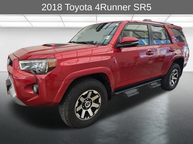 2018 Toyota 4Runner Off-Road Premium's photo