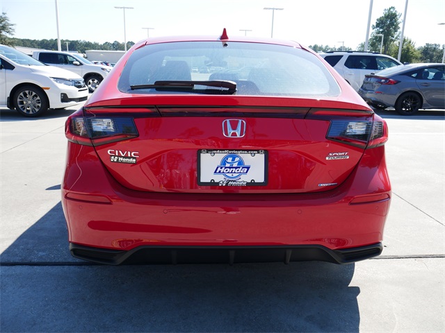 2026 Honda Civic Hatchback Hybrid Sport Touring photo 4