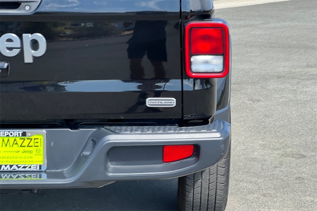 2023 Jeep Gladiator Overland photo 11