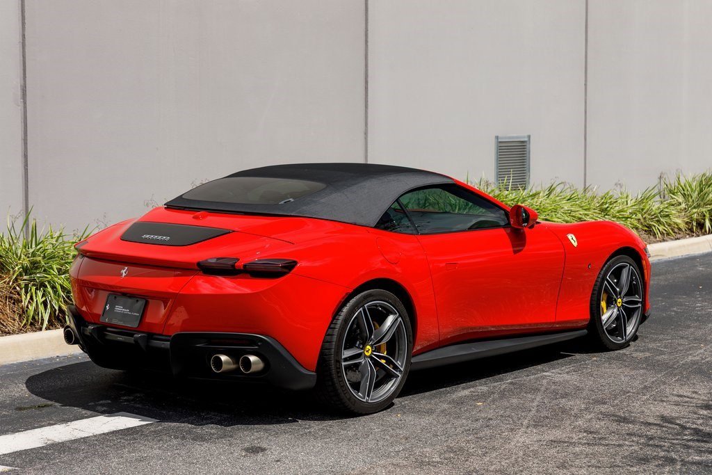 2025 Ferrari Roma Spider photo 5