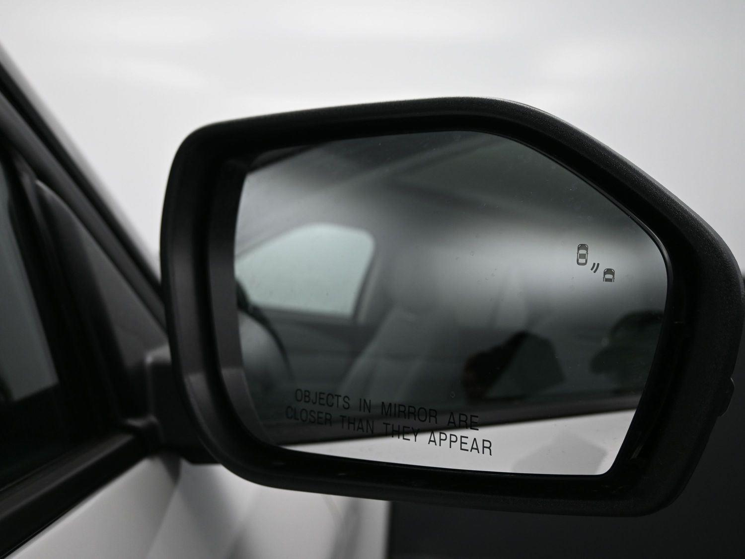 2026 Ford Explorer Platinum photo 4