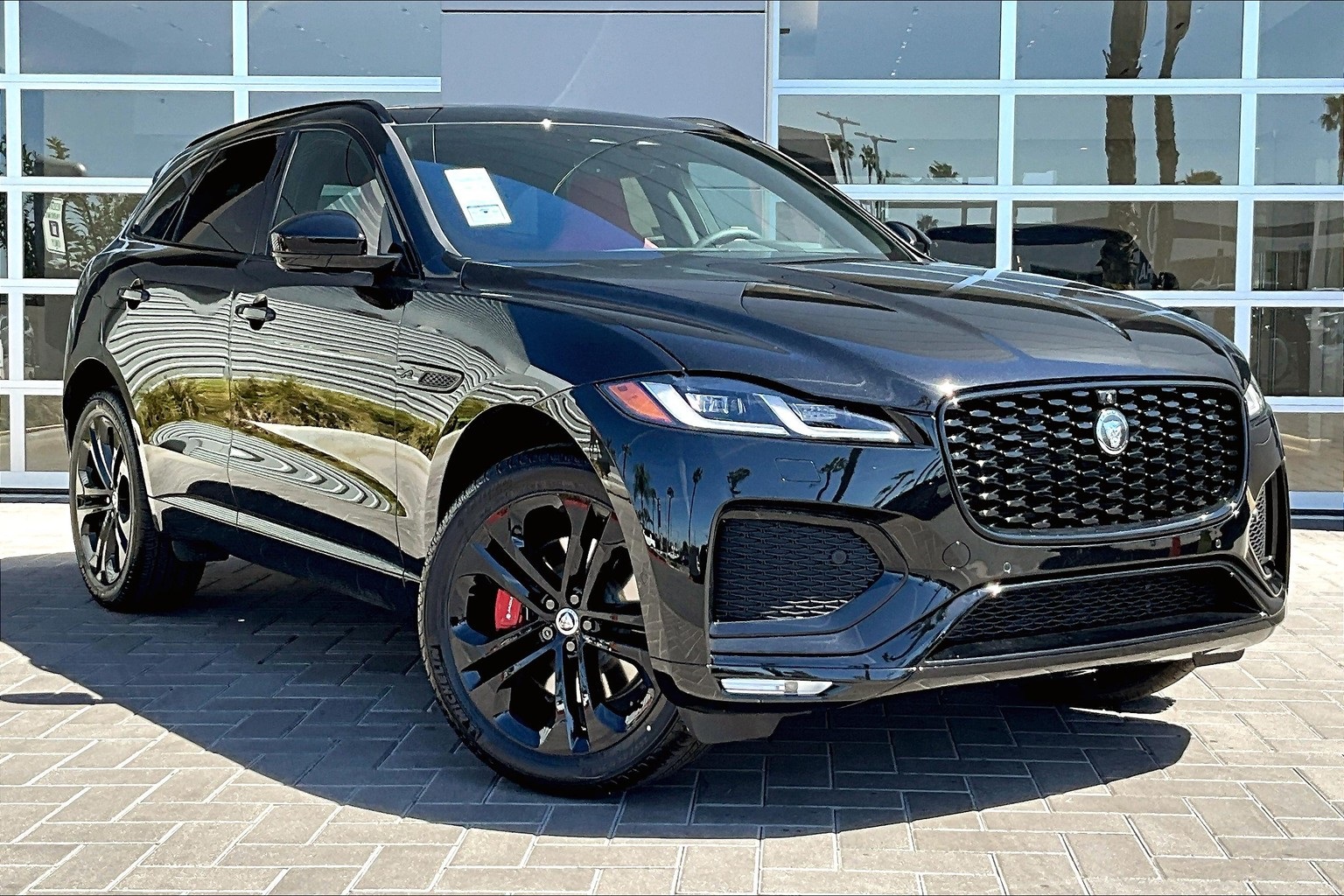 2026 Jaguar F-PACE P400 R-Dynamic S photo 2