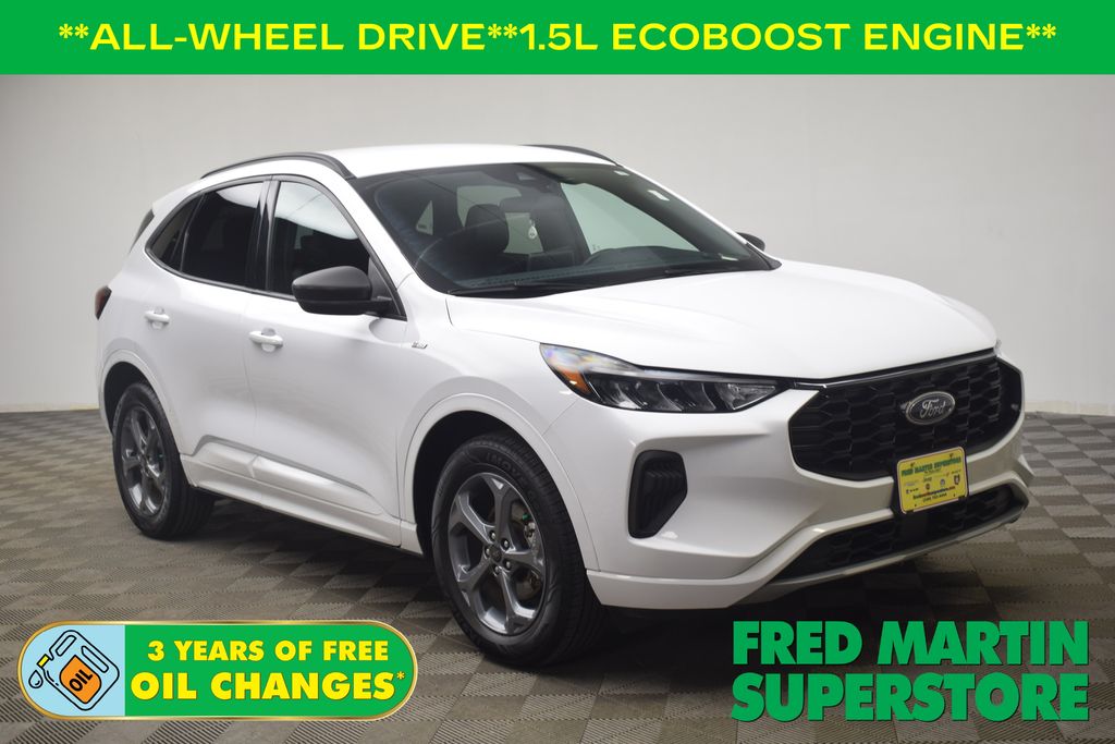 2023 Ford Escape SEL's photo