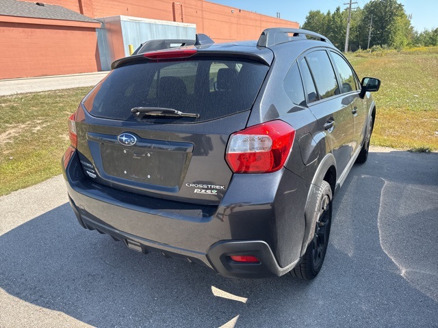 2017 Subaru Crosstrek 2.0i Premium photo 7