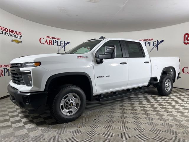 2025 Chevrolet Silverado 2500HD photo 2
